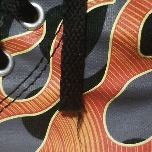 Converse high top unisex shoes - Picture 7 of 8